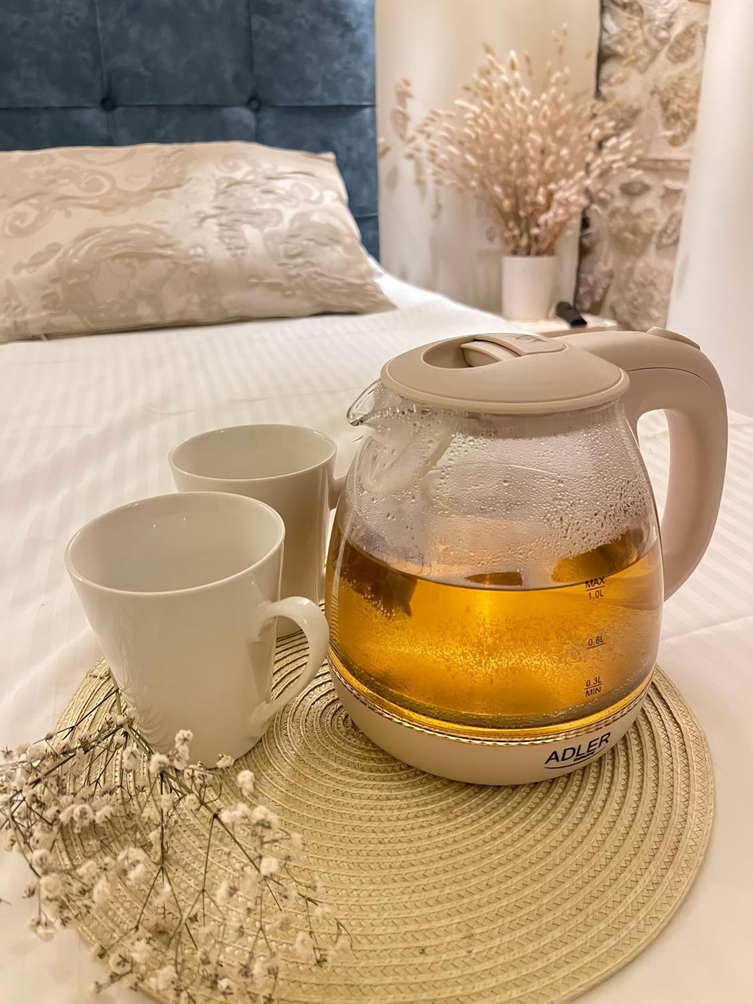 Bohemian Boutique Suites Vlorë エクステリア 写真